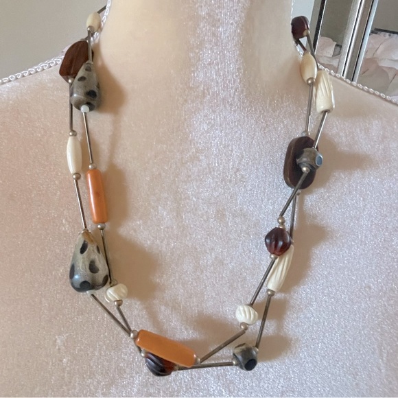 Necklace - Picture 1 of 3